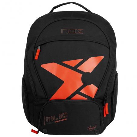 Compra la mochila ML10 Street en color negro y naranja de la firma Nox diseñada con un compartimento central de lo más amplio y otro en el que guardar la pala